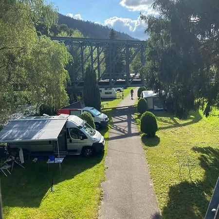 Camping Wohnwagen Standard Campsite Schiltach